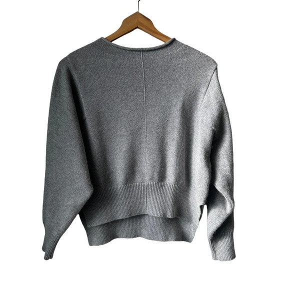 Cashmere and wool blend grey sweater with cable knit braid in  the‎ back small - Picture 1 of 8